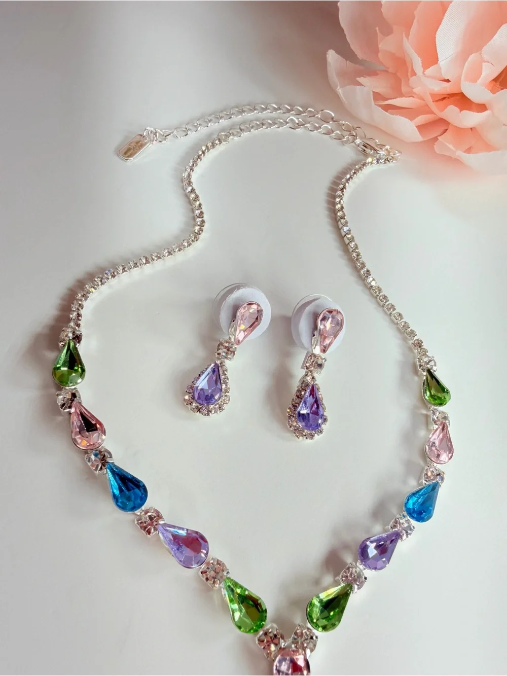 N/A elegant multicolor